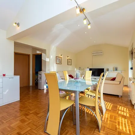 Διαμέρισμα Luna